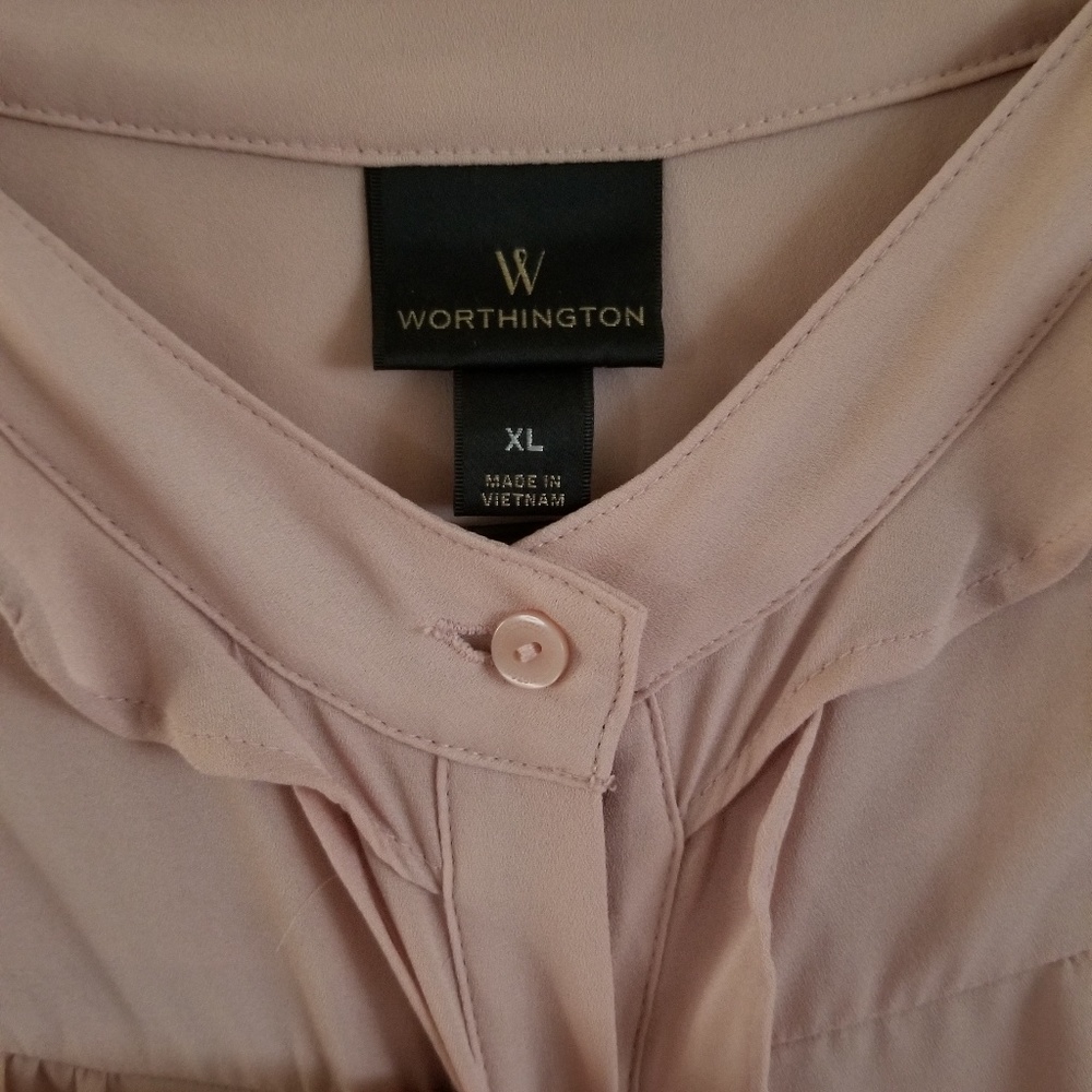 Pink blouse - Picture 3 of 3